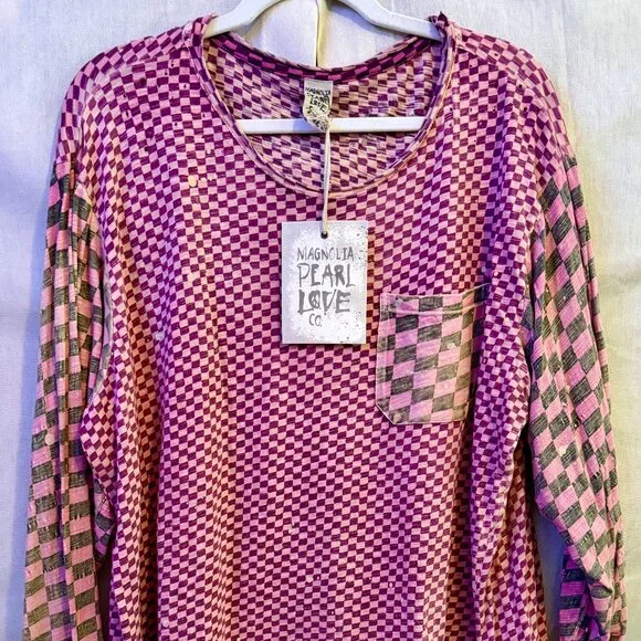 Magnolia Pearl Viggo Pocket Tee - Picture 1 of 6